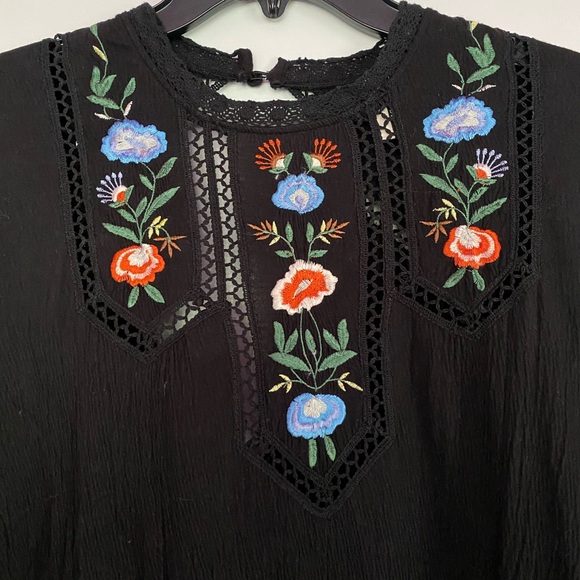 TopShop Dress with Embroidery Detail - Picture 4 of 5